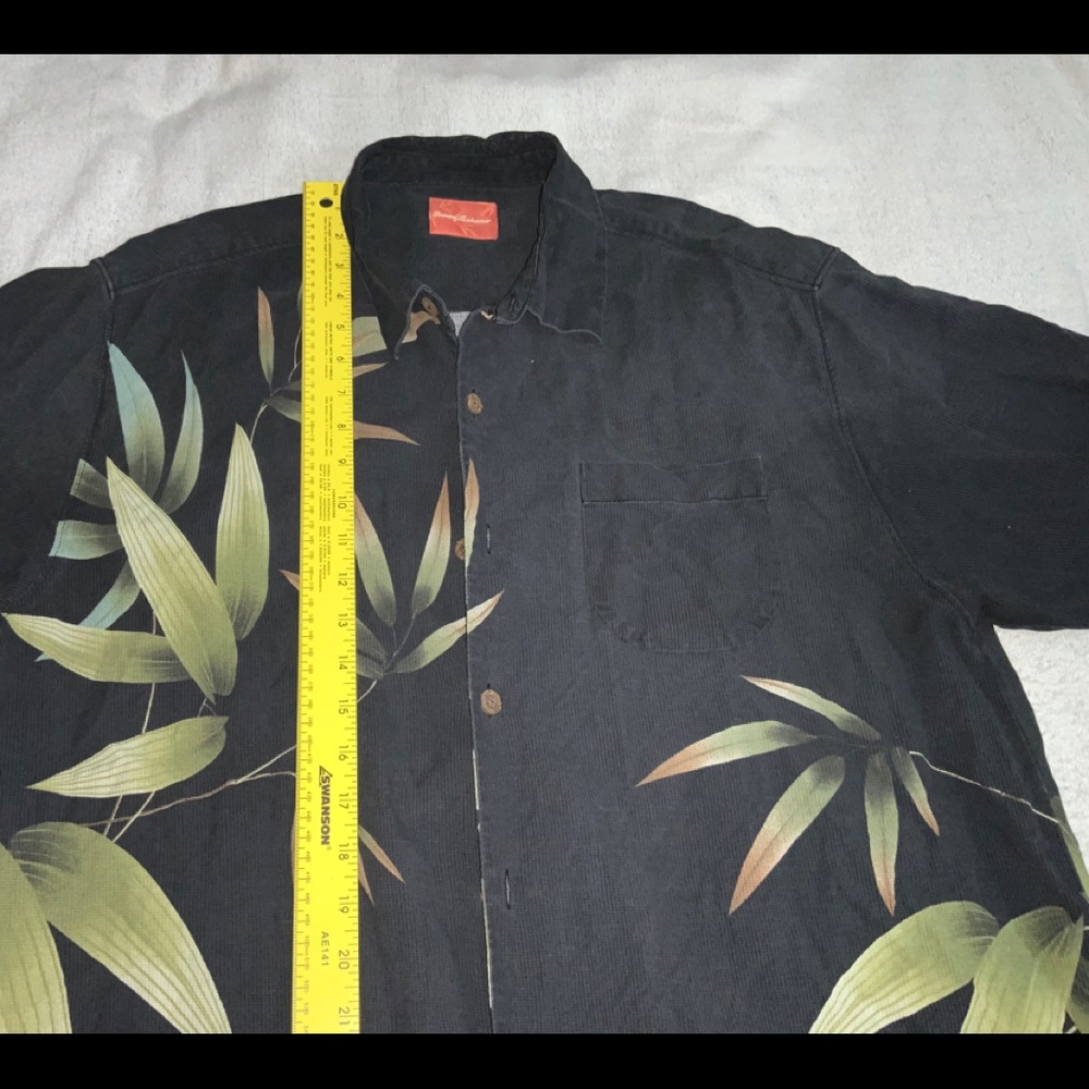 TOMMY BAHAMA Camp Shirt Silk Mens L Used VINTAGE